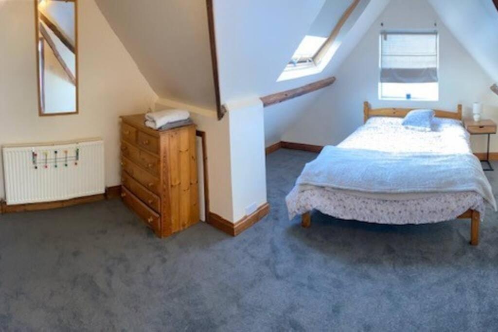 3 Double Bedroomed Flat, Acton. London, Uk Kültér fotó